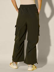 Loose Fit Parachute Cargo Pant