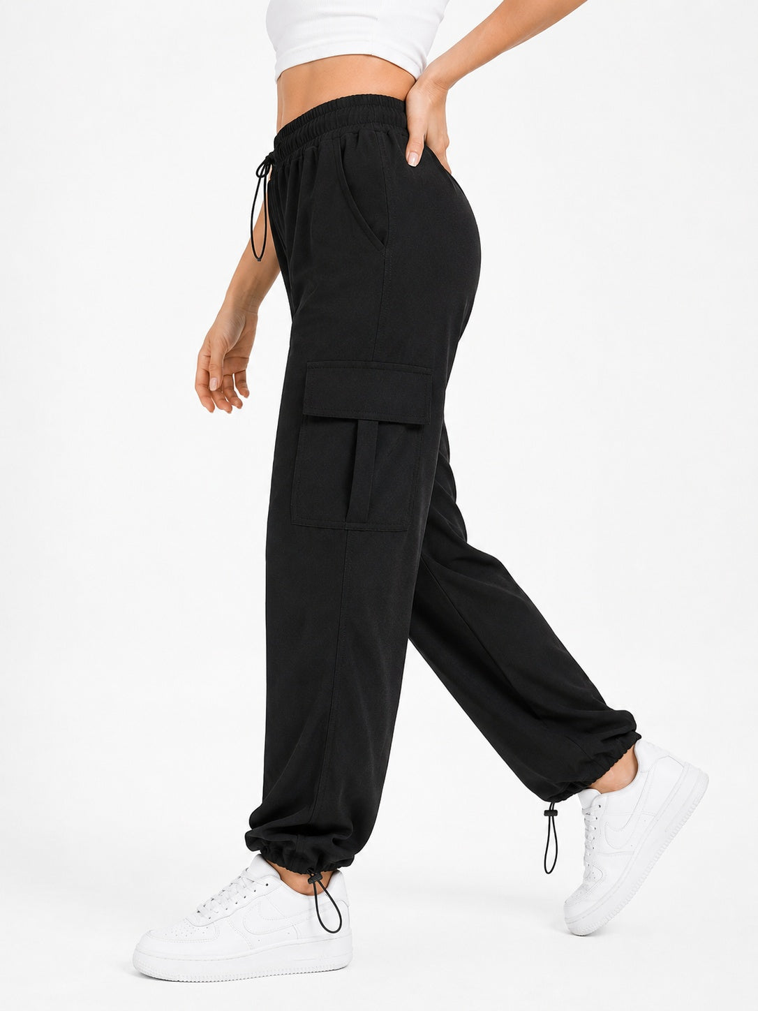 Loose Fit Parachute Cargo Pant