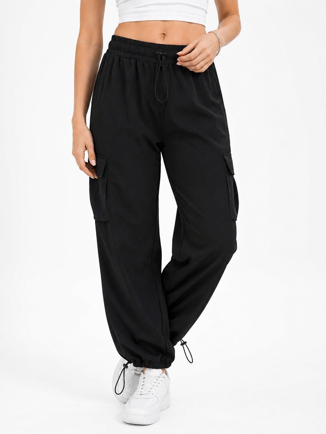 Loose Fit Parachute Cargo Pant
